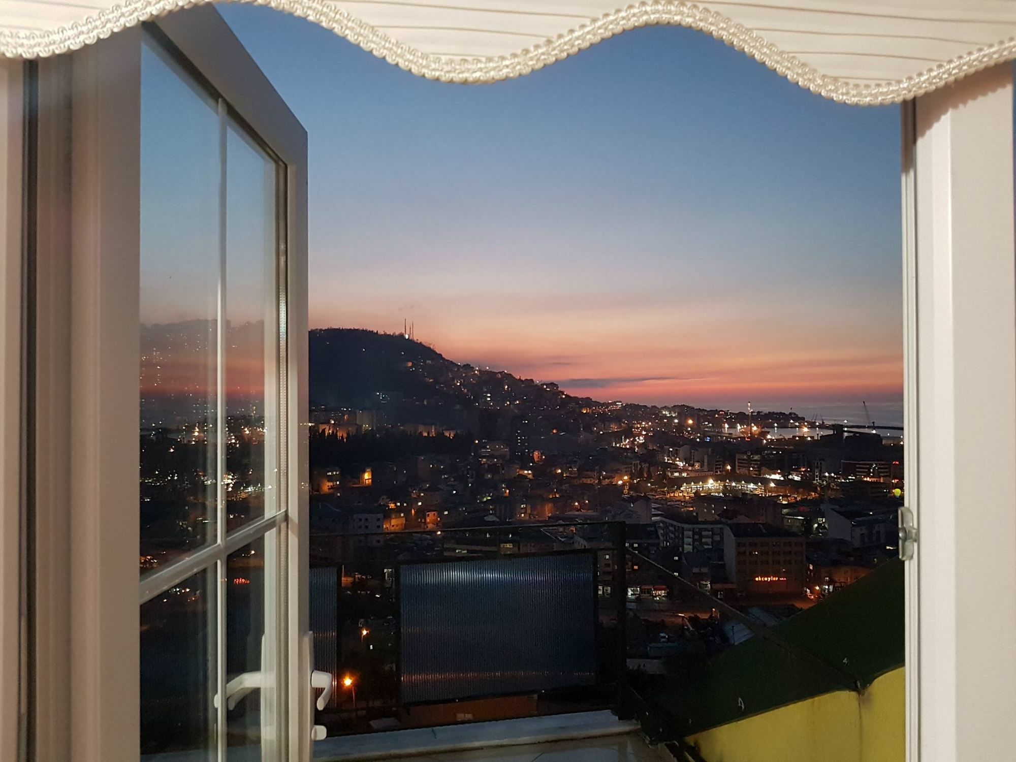 Nuralp Apart Otel - Trabzon Ngoại thất bức ảnh